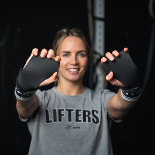 Der ultimative Vergleich: Schmale vs. Breite Crossfit Grips bei Lifters Wear