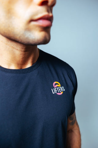Auch nach vielen Waschgängen bleibt dein Shirt in Topform – kein Ausleiern, kein Verblassen.